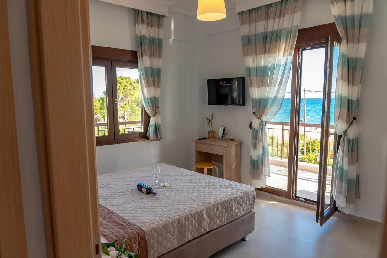 Dimi Seafront Apartment By Rentals Pro Services - 네아 모우다니아 외부 사진